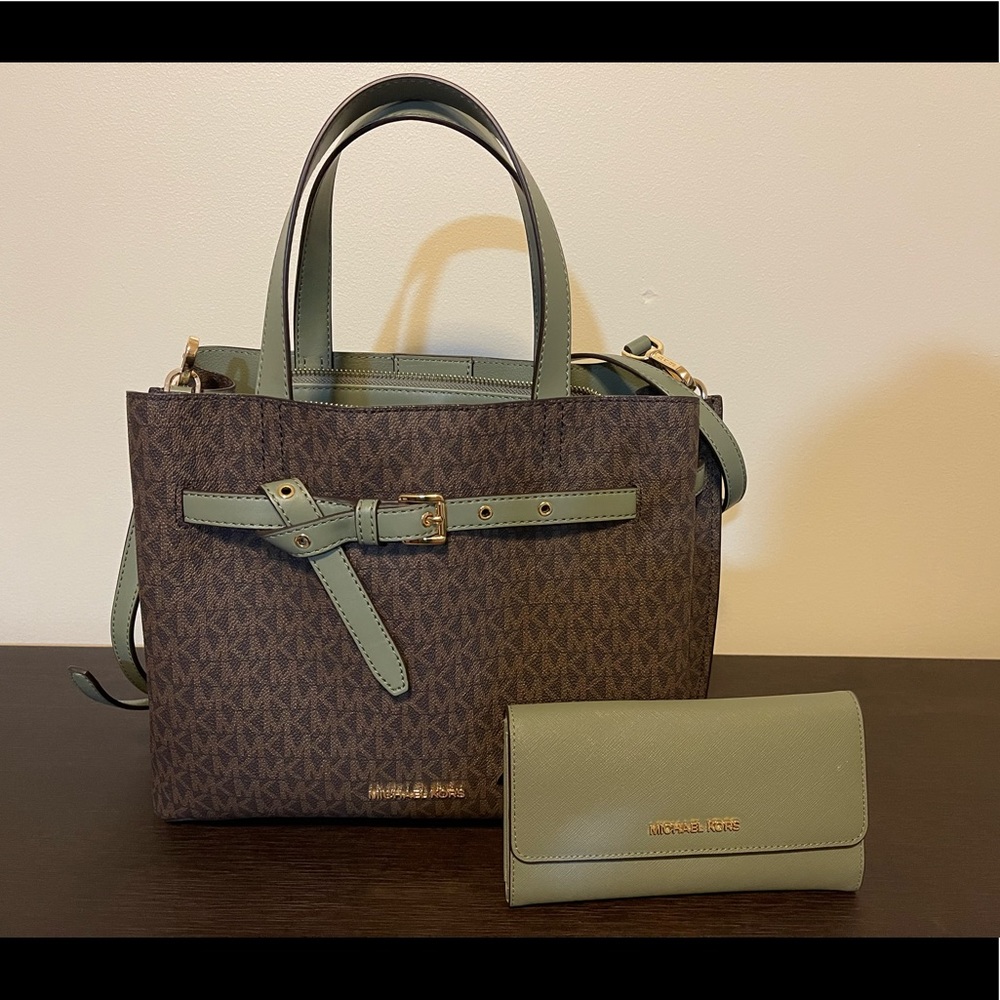 Michael Kors purse and wallet.